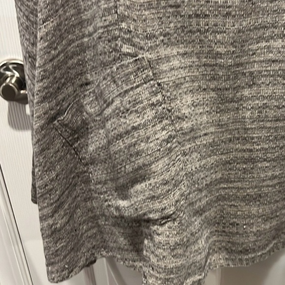 Flax grayish tan long sleeve linen tunic top size medium - Picture 4 of 10